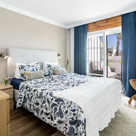 Mb-spacious Townhouse With Private Pool Estepona