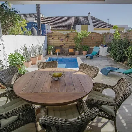 Mb-spacious Townhouse With Private Pool * Estepona