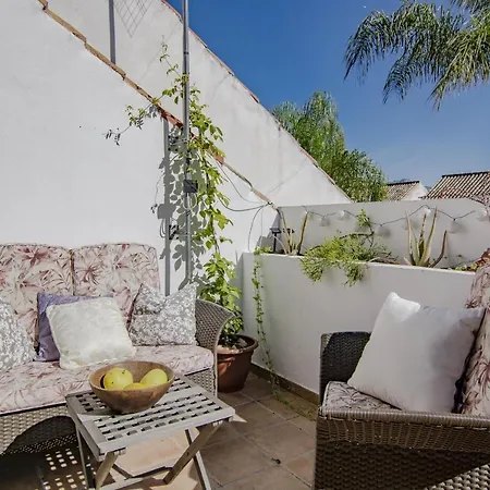 Mb-spacious Townhouse With Private Pool Hébergement de vacances