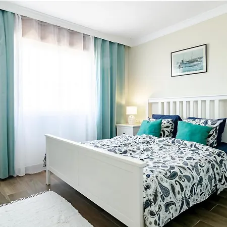 Mb-spacious Townhouse With Private Pool Hébergement de vacances
